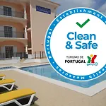 Apartmentos T1 Olhos Agua 아파트